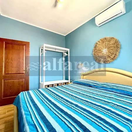Apartment Attico Porto, Ristrutturato Con Terrazza E Wifi! By Alfareal *