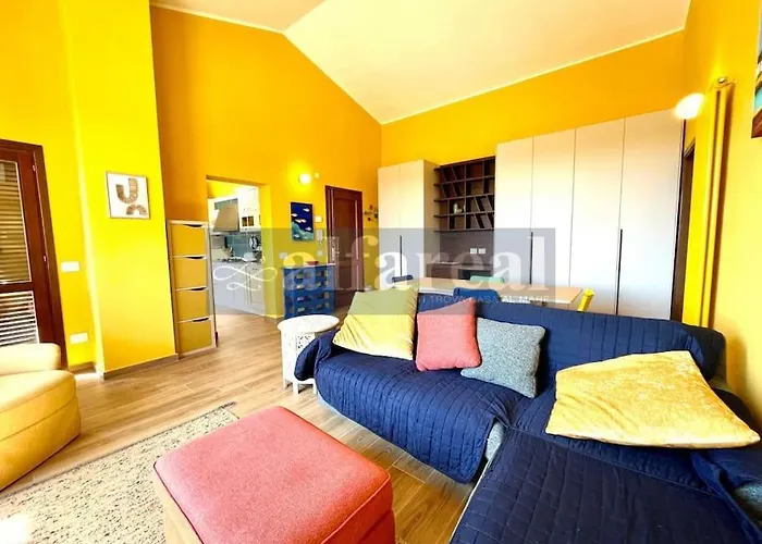 Attico Porto, Ristrutturato Con Terrazza E Wifi! By Alfareal * Castiglione della Pescaia